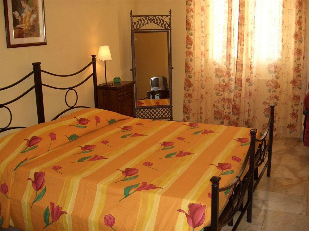 Hotel Re Testa Róma Kültér fotó